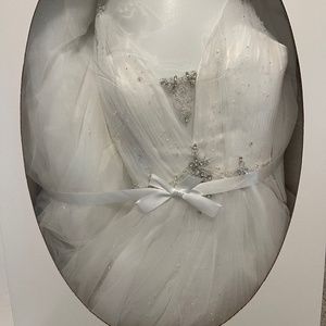 Justin Alexander Wedding Dress